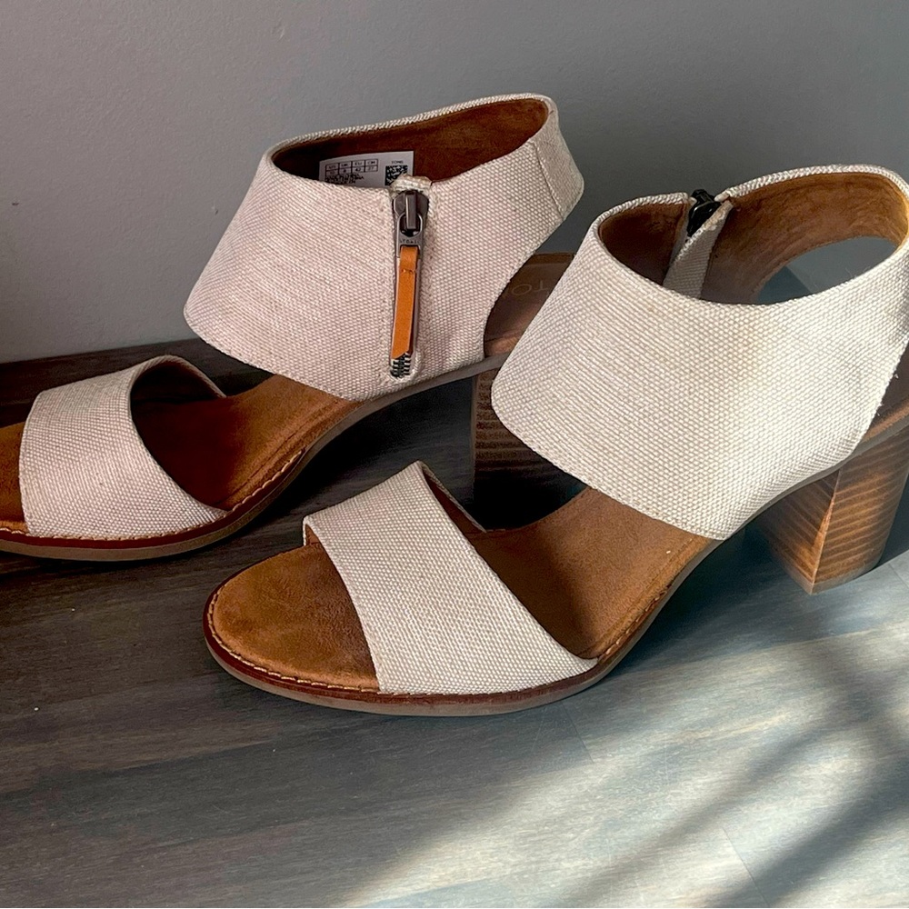 TOMS Women's Majorca Cutout Heel Ivory NWOT